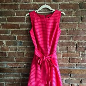 TH dress - size 4, fit & flare